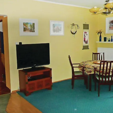 Feriehus Beautiful In With 4 Bedrooms And Wifi